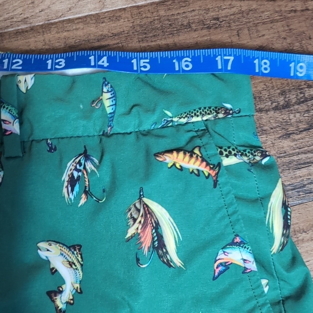 RLX Ralph Lauren Fishing Lure Print Golf Shorts Size 35x10" In Green - Picture 8 of 11